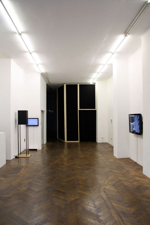 ericvernhes-juanjose_herrera-mitchellanderson-galeriehubertwinter-800-1200.800x0